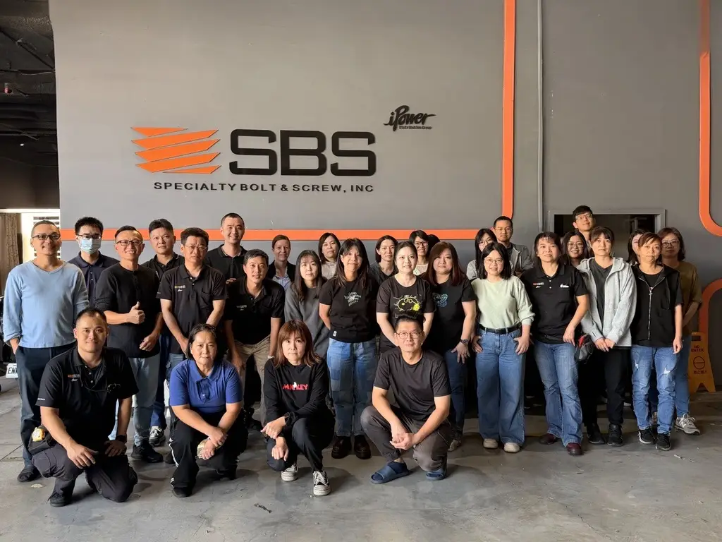 SBS Taiwan team standing together inside the Kaohsiung facility.